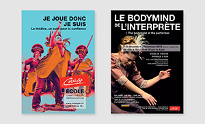 simulation 3D de l'avion gris foncé dans le ciel avec peinture design